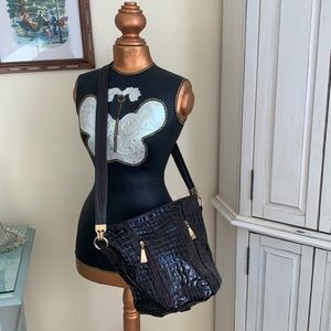 Brown embossed leather handbag @Paris”